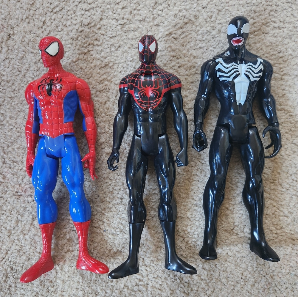 Spiderman venom action figure